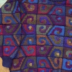 Peruvian Connection Rare Vintage Alpaca Multicolor Geometric Spiral Crewneck